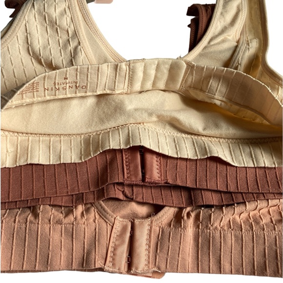 Danskin Intimate Ribbed Removable Cups Sport Bra - Picture 9 of 10